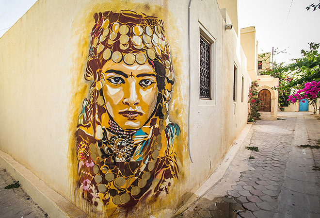  Il villaggio della street art in Tunisia, mural by spanish artist B-TOY