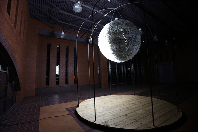 New Moon – Interactive Light Installation