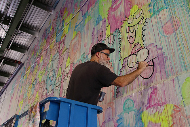 Kevin Lyons murales - Pow Pow Hawaii street art festival