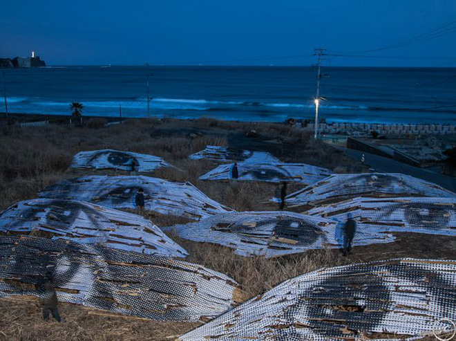 JR + Takao Shiraishi - Fukushima installation