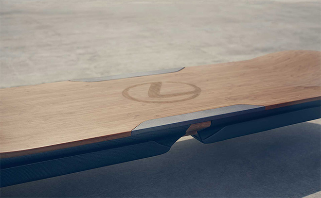 Lexus Hoverboard - Lo skateboard futuristico che vola