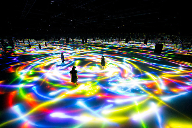 teamLab - Drawing on the Water Surface, 2016. Interactive Digital Installation, Created by the Dance of Koi and People - Infinity