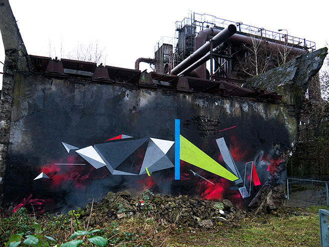 Remi Rough - Urban Art Biennale Volklinger, 2014. Collaboration with LX One