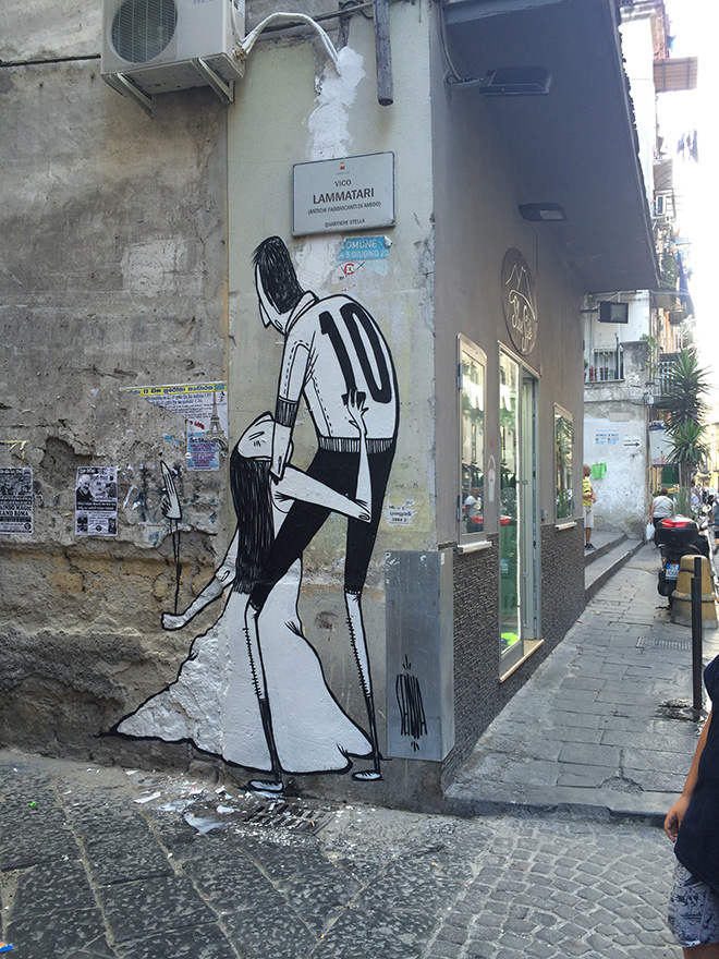 Alex Senna - Street art in Italia. Via Sanità, Napoli