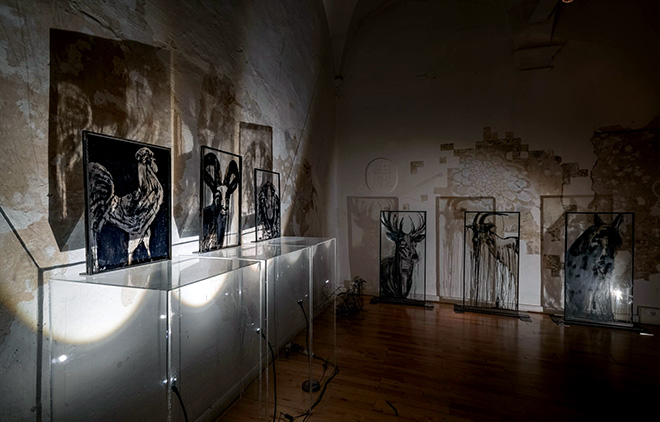 Maria Pia Picozza - Pandemia, installazione pittorica, Galleria Portanova12, Bologna