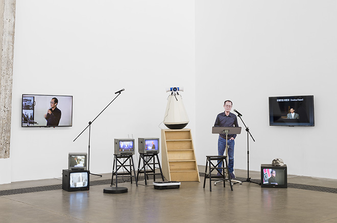 QIU ZHIJIE (LECTURES), Galleria Continua, Beijing. A Lecture about Lectures, Lecture No.1 and 10, 2020. Courtesy: the artist and GALLERIA CONTINUA Photo by: Dong Lin