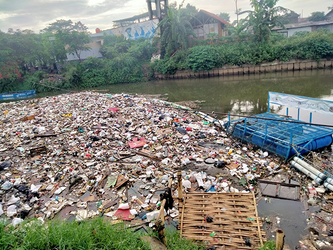 Plastic Fischer - TrashBoom Bandung