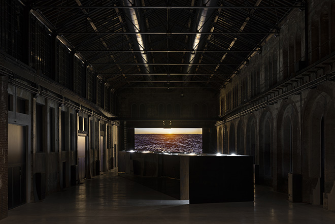 ARTHUR JAFA, RHAMESJAFACOSEYJAFADRAYTON.  Installation view at OGR Torino, 2022.  Ph. Andrea Rossetti for OGR Torino.  Courtesy OGR Torino.