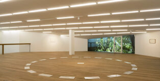 David Lamelas - I Have to Think About It. Fondazione Antonio Dalle Nogare, installation view. Photo: Hannes Ochsenreiter