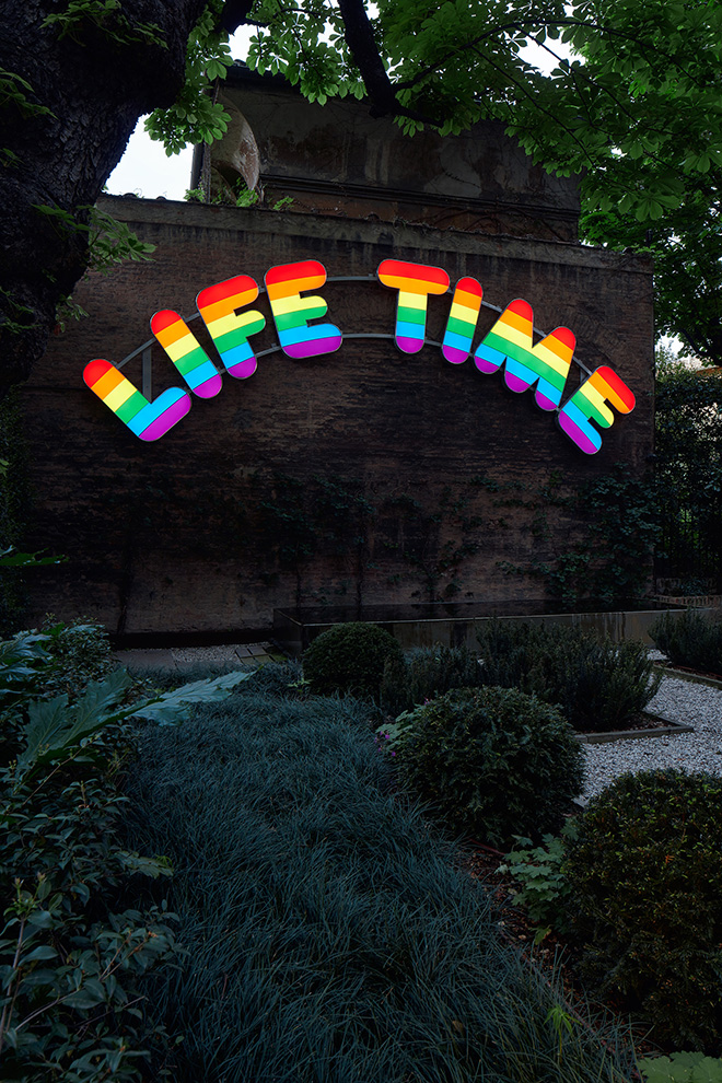 Ugo Rondinone - Life Time, 2019, Palazzo Bentivoglio, Bologna. ph: Carlo Favero