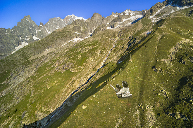 Saype - Une Grande Dame, Skyway Monte Bianco | Courmayeur Mont Blanc