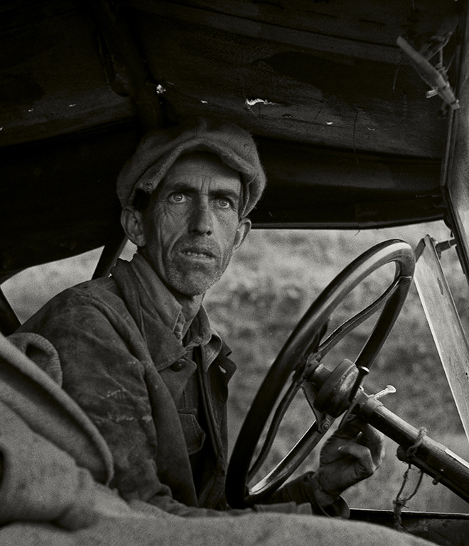 Dorothea Lange - Un tempo agricoltore del Missouri, ora bracciante agricolo migrante sulla costa del Pacifico Kern Country, California. 1938. The New York Public Library | Library of Congress Prints and Photographs Division Washington