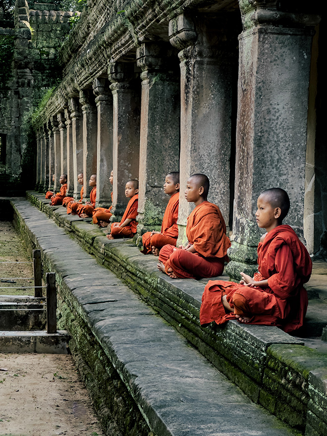 Anthony Maureal (USA) - Pupils Ta Prohm, Siem Reap, Cambodia. Shot on iPhone 15 Pro. Photographer of the Year Second Place. © IPPAWARDS - 2024 Winners