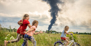 ©Patryk Jaracz - Winner, Kids Learning How To Ride a Bicycle