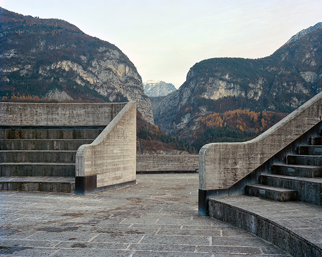 Francois Deladerriere - CALAMITA/À, An investigation into the Vajont catastrophe