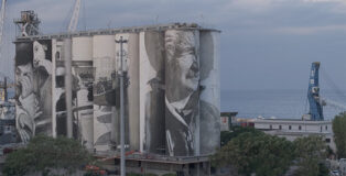 Guido Van Helten - Murales sui silos del porto di Bari