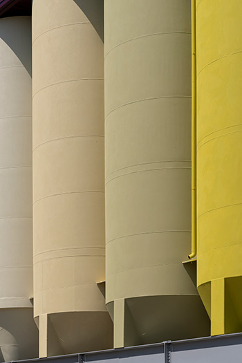 David Tremlett - The Organ Pipes, 2024, Installazione permanente / Permanent installation, Reggio Emilia, Ex Caffarri Courtesy dell’artista / of the artist, © Lorenzo Palmieri