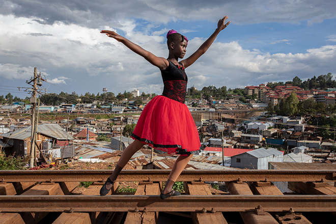 ©Mauro De Bettio - Life in balance, Nairobi, Kenya, Siena International Photo Awards 2024