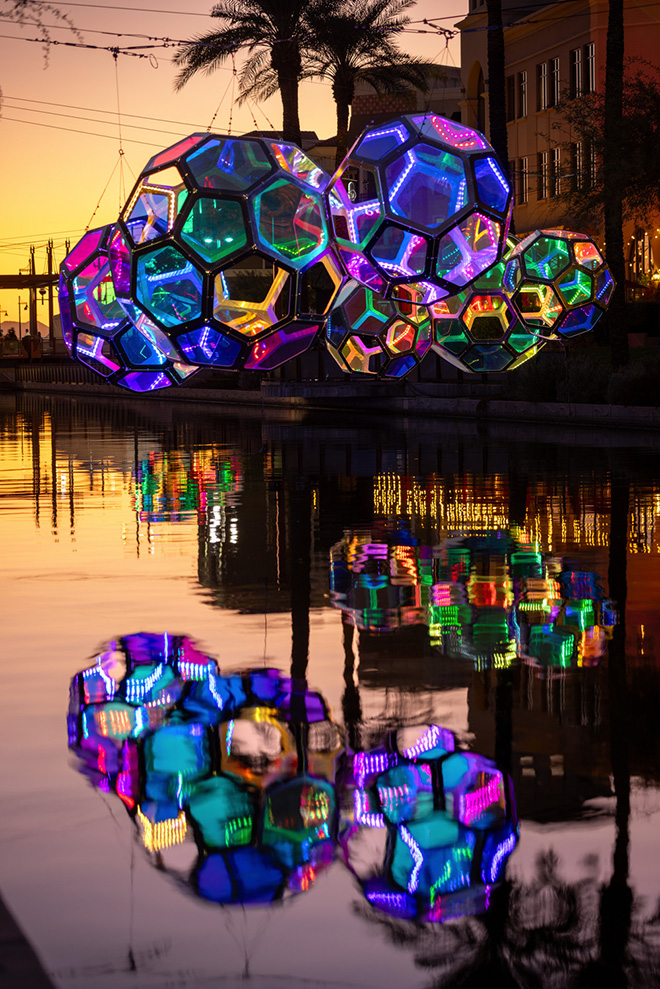 The Urban Conga - Molecules, Arizona Canal, Scottsdale, Arizona (USA). Photo credit: Andrew Pielage