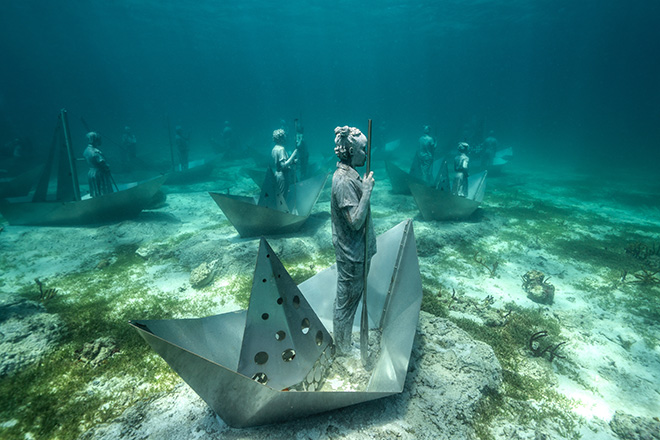 Jason deCaires Taylor - A World Adrift, underwater sculpture, Carriacou e Petite Martinique, Grenada