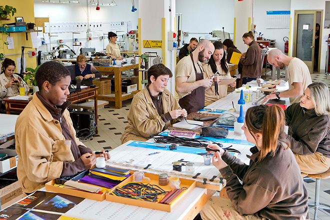 Giovanni Boschini - Laboratorio di pelletteria San Patrignano. Serie: Scatti di indipendenza