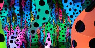 Installation view of LOVE IS CALLING, 2013, on display as part of Yayoi Kusama at NGV International, Melbourne until 21 April 2025. © YAYOI KUSAMA. Photo: Sean Fennessy