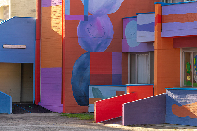 Nulo - Che festa andare a scuola! Murales alla scuola Sauro-Papini al Galluzzo a Firenze. Intervento curato da Street Levels Gallery. Photo Credit: ©Leonardo Chiarabini