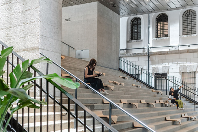 ARTA Architects - Tai Kwun Chairs, Hong Kong. Photo credit: Kevin Mak @1km Studio