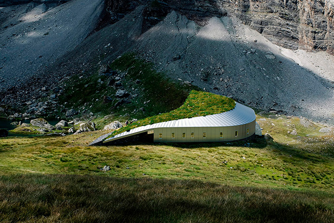 Snøhetta – “Refuge de Barroude”: l’architettura che si integra con il paesaggio naturale