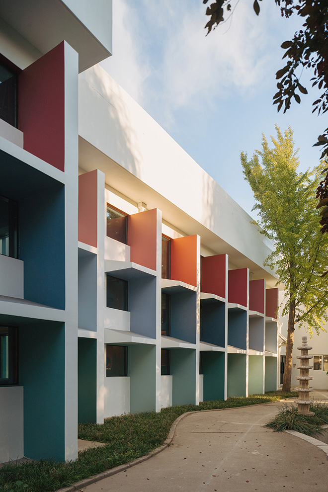 Studio Vapore - Children's Library, Western Academy of Beijing. Photo credit: Wu JianQuan