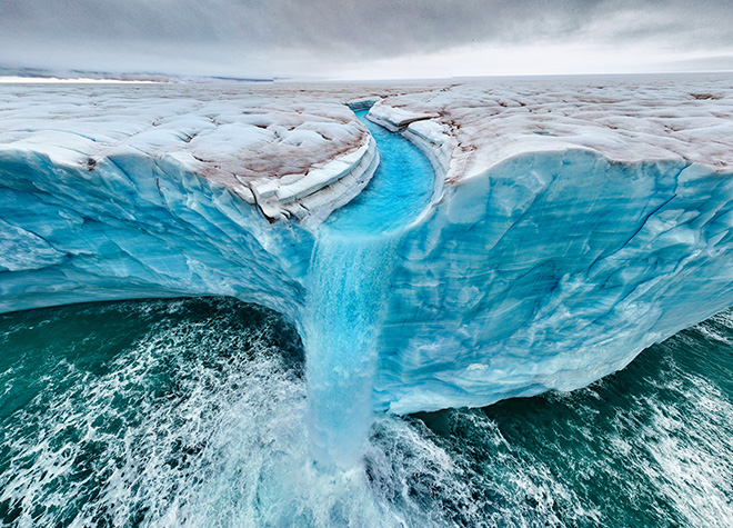 WINNER, PLANET EARTH - LANDSCAPE, CLIMATE & WATER PORTFOLIO - Roie Galitz, Israel, Bråsvellbreen, Svalbard