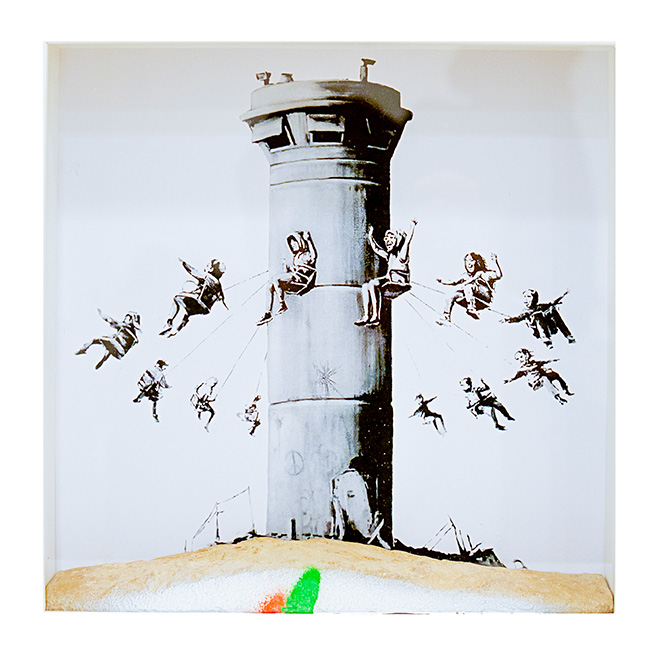 Banksy - Walled off Hotel, litografia su carta e cemento, 25x25